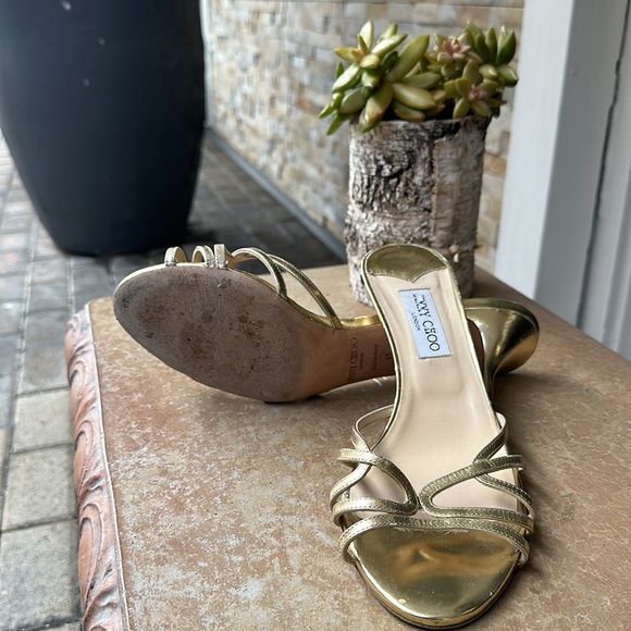 Used - Picture 2 of 2